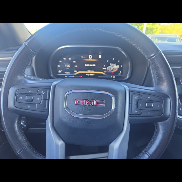 2022 GMC Yukon SLT thumbnail 13