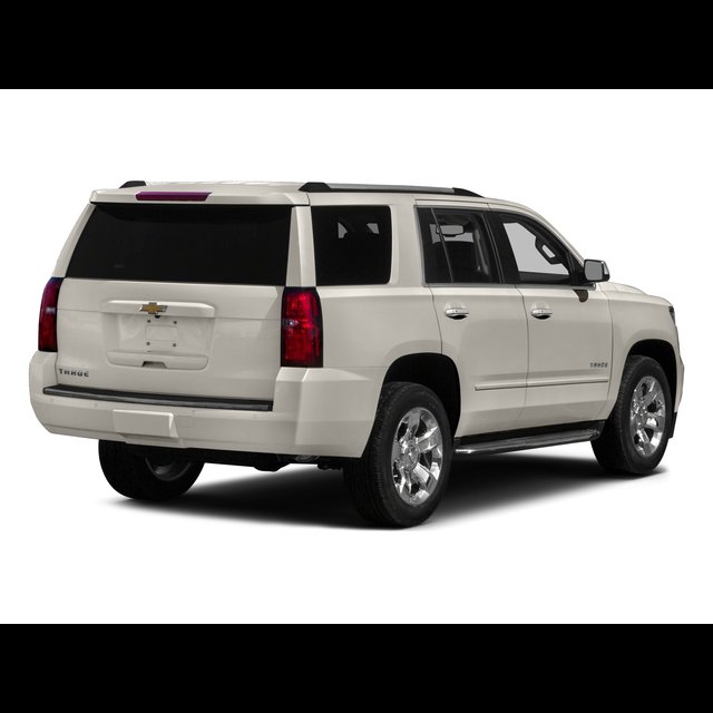 2017 Chevrolet Tahoe Premier thumbnail 3