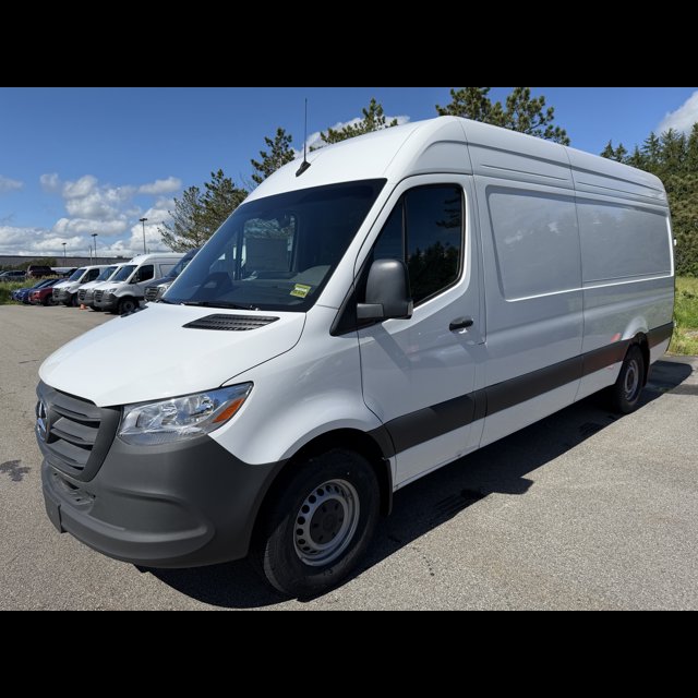 2026 Mercedes-Benz Sprinter Cargo Van Base