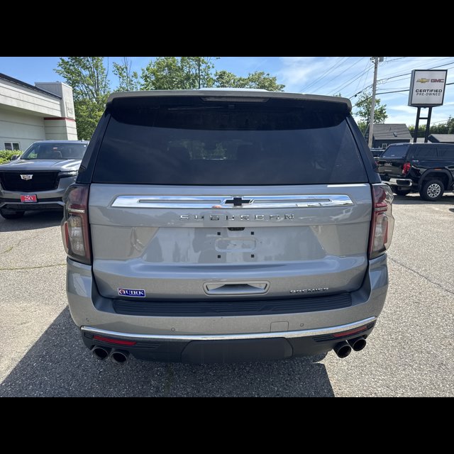 2023 Chevrolet Suburban Premier thumbnail 6
