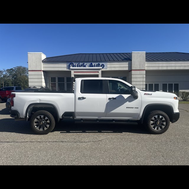 2024 Chevrolet Silverado 2500HD Custom thumbnail 2