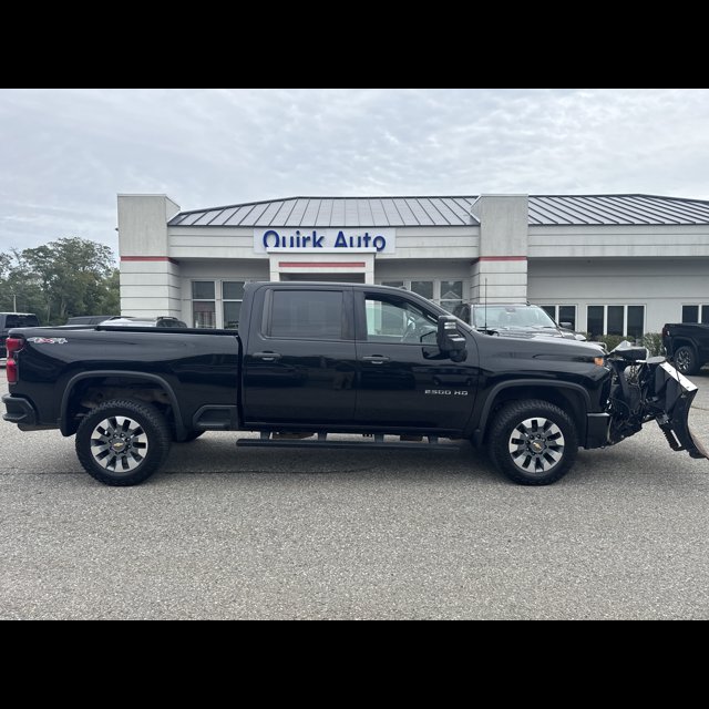 2023 Chevrolet Silverado 2500HD Custom thumbnail 4