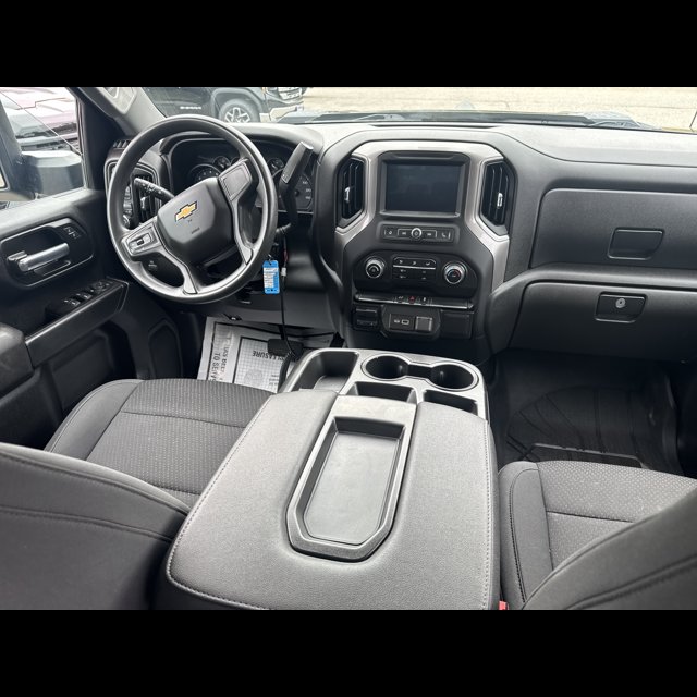 2023 Chevrolet Silverado 2500HD Custom thumbnail 12