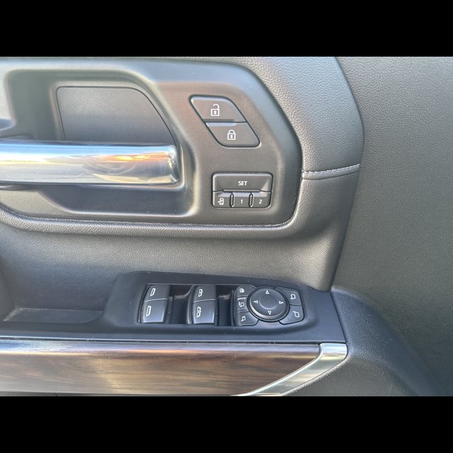 2020 GMC Sierra 2500HD SLT thumbnail 16