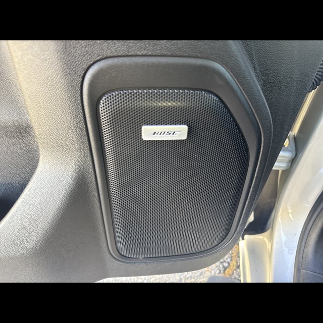 2020 GMC Sierra 2500HD SLT thumbnail 17