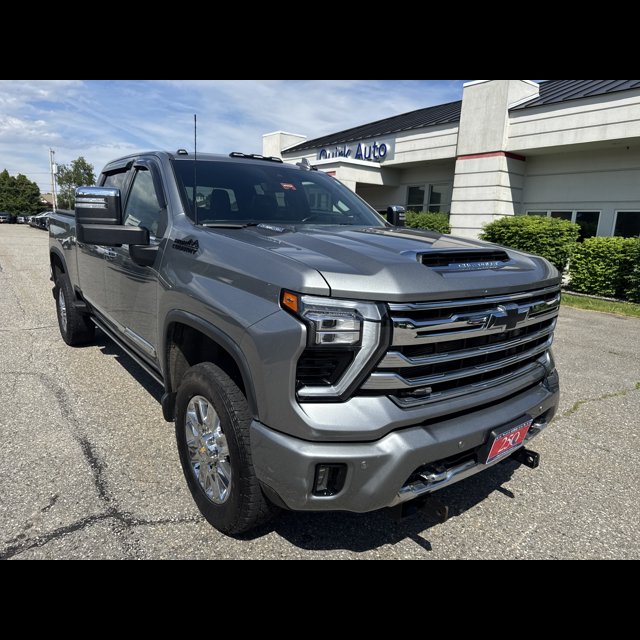 2024 Chevrolet Silverado 3500HD High Country thumbnail 3