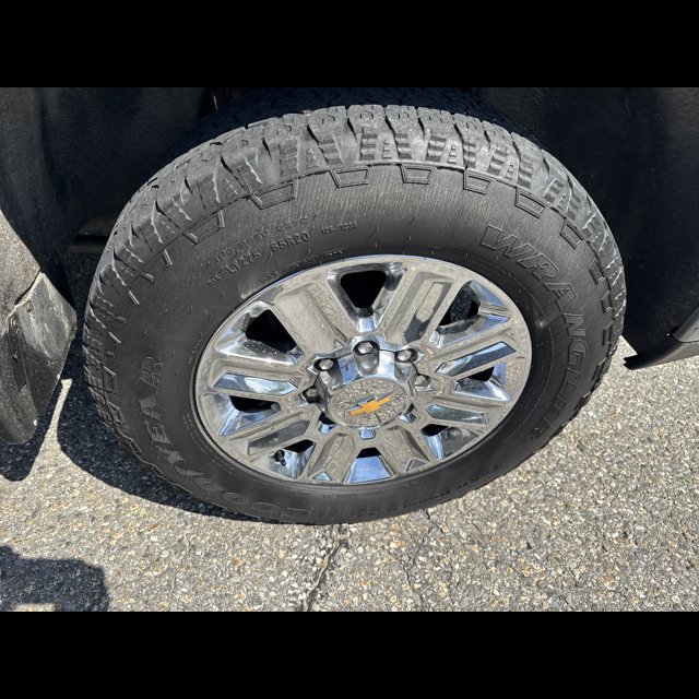 2024 Chevrolet Silverado 3500HD High Country thumbnail 9