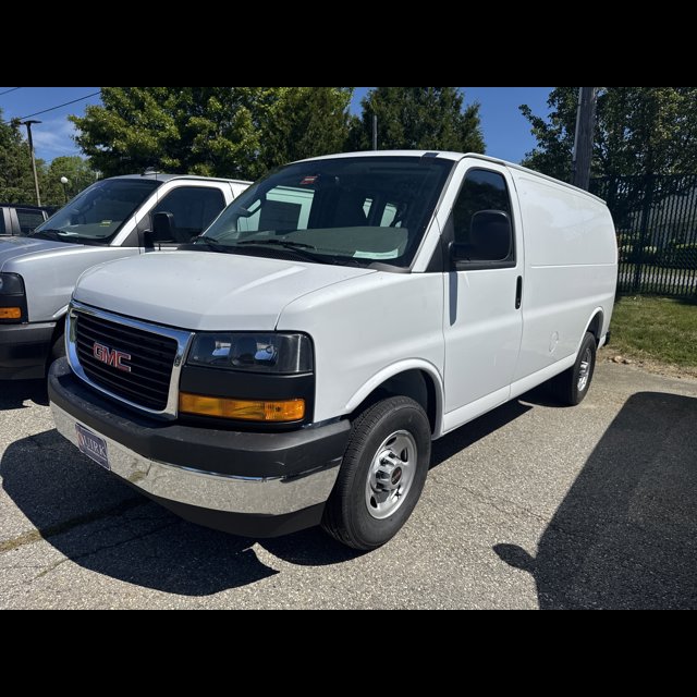 2026 GMC Savana Cargo Van Base