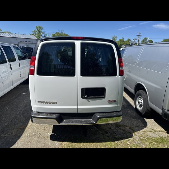 2026 GMC Savana Cargo Van Base thumbnail 3
