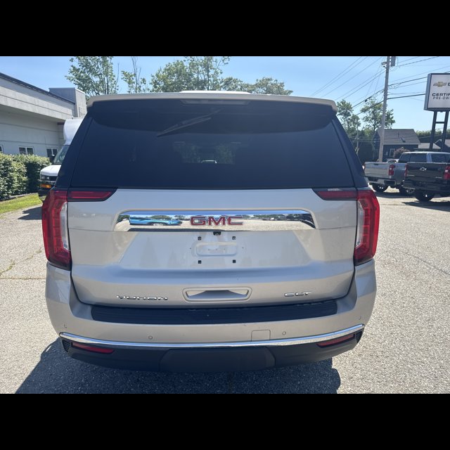 2023 GMC Yukon SLT thumbnail 6
