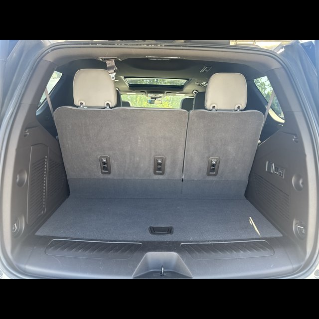2023 GMC Yukon SLT thumbnail 15