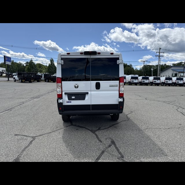 2025 Ram ProMaster Cargo Van Tradesman thumbnail 4
