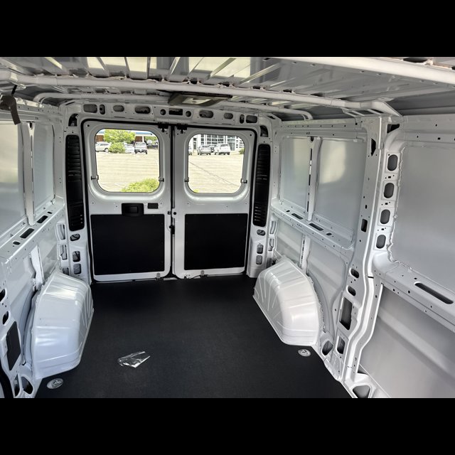 2025 Ram ProMaster Cargo Van Tradesman thumbnail 13