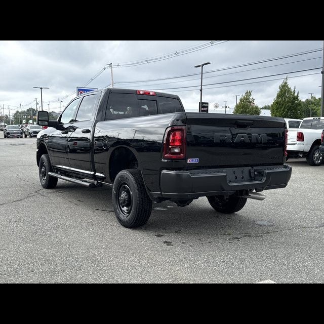 2026 Ram 2500 Tradesman thumbnail 4