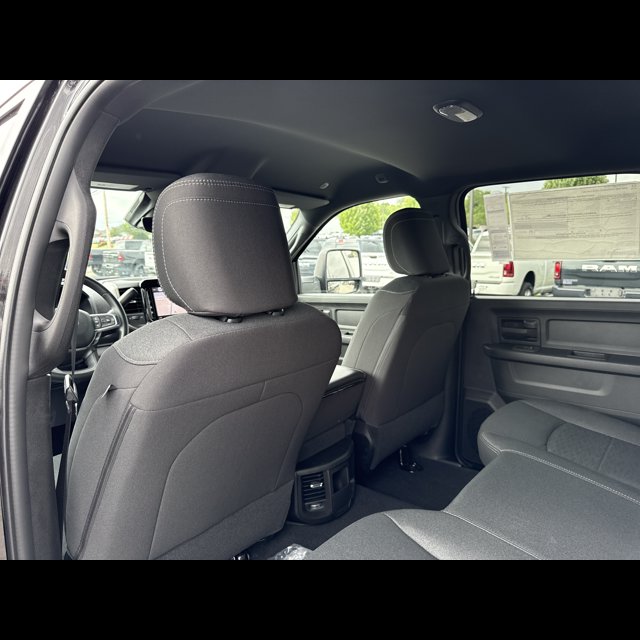 2026 Ram 2500 Tradesman thumbnail 13
