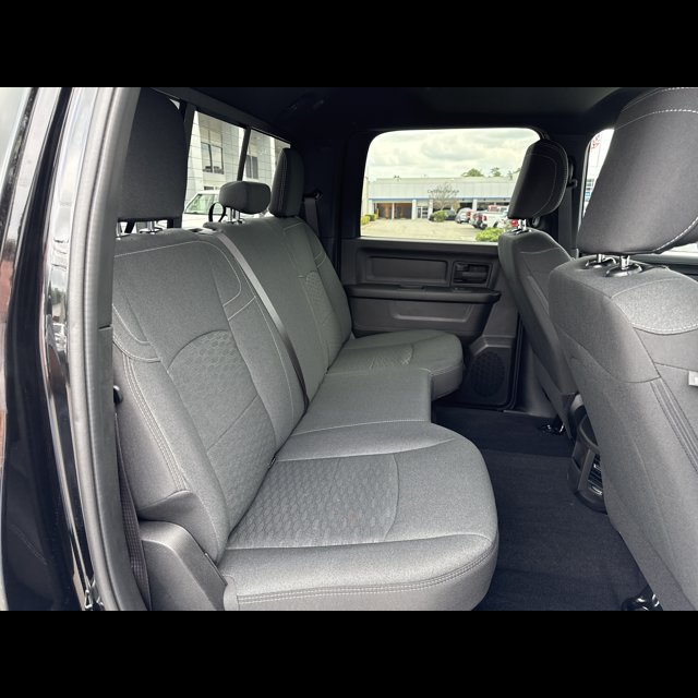 2026 Ram 2500 Tradesman thumbnail 15