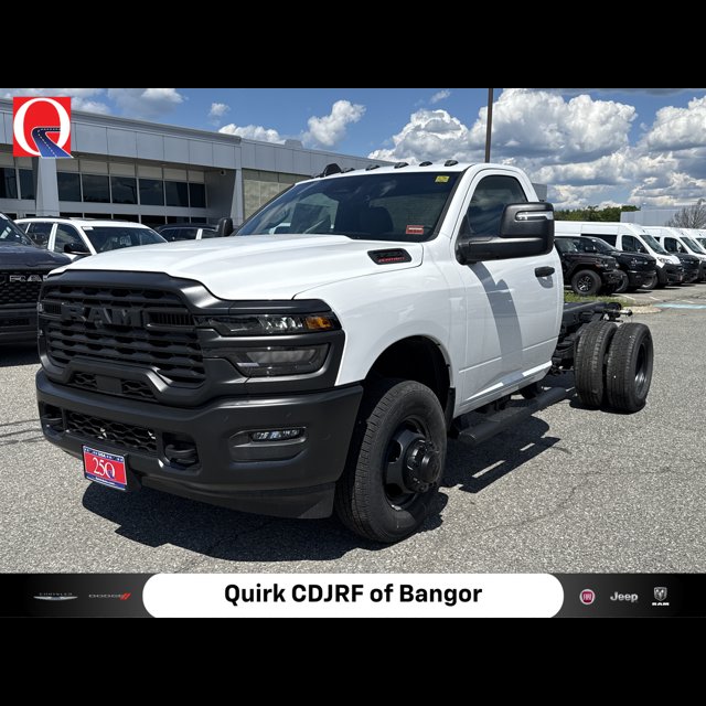 2026 Ram 3500 Chassis Cab Tradesman
