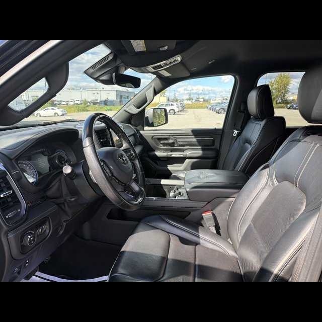 2022 Ram 1500 Limited thumbnail 11
