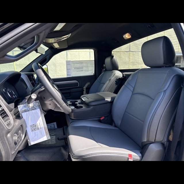 2026 Ram 5500 Chassis Cab Tradesman thumbnail 9