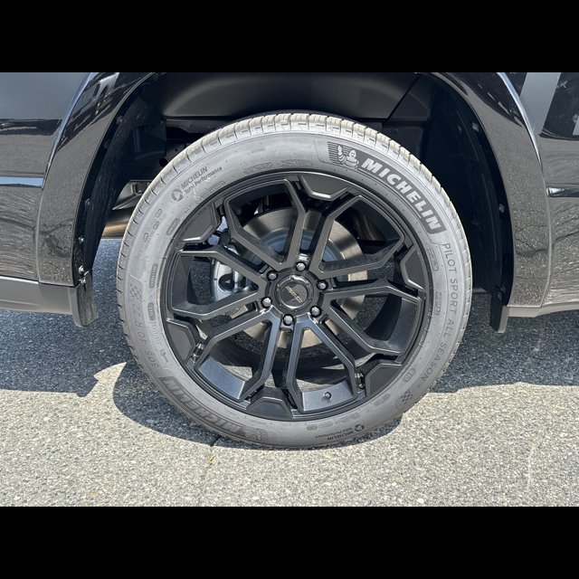 2026 Ram 1500 Big Horn thumbnail 8
