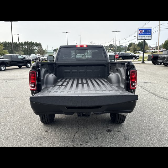 2026 Ram 2500 Tradesman thumbnail 6