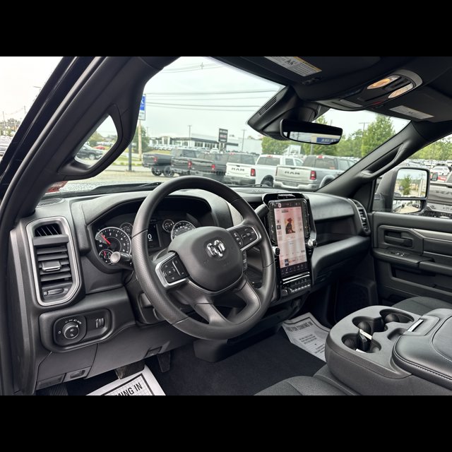 2026 Ram 2500 Tradesman thumbnail 9