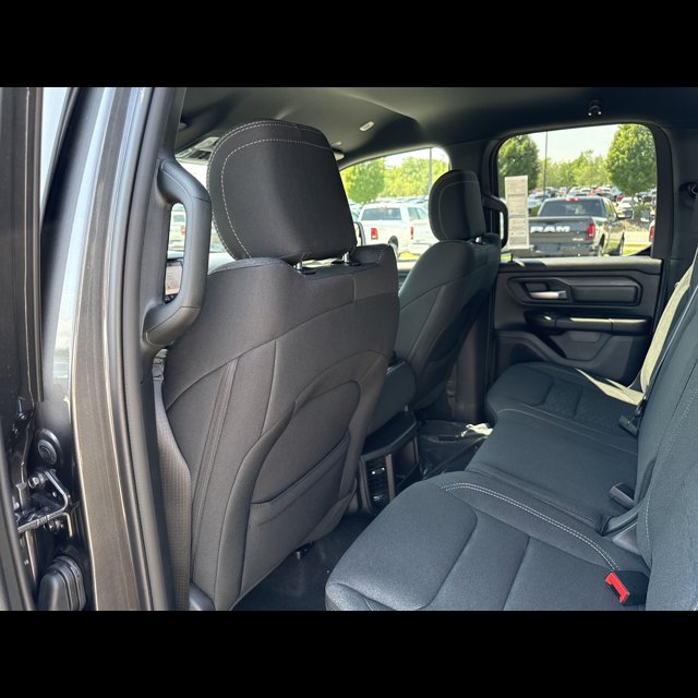 2026 Ram 1500 Tradesman thumbnail 13