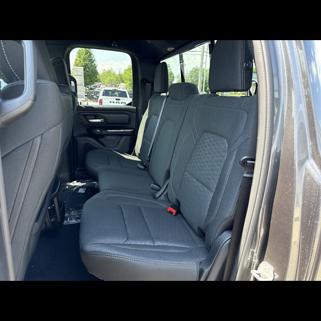 2026 Ram 1500 Tradesman thumbnail 14