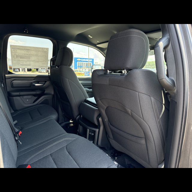 2026 Ram 1500 Tradesman thumbnail 15