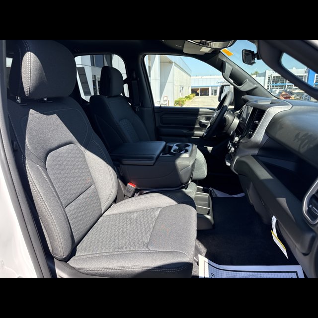 2026 Ram 1500 Tradesman thumbnail 17