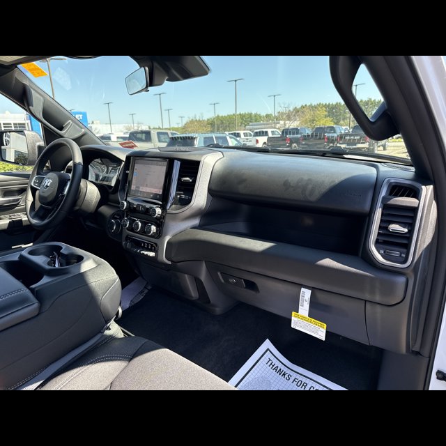 2026 Ram 1500 Tradesman thumbnail 18