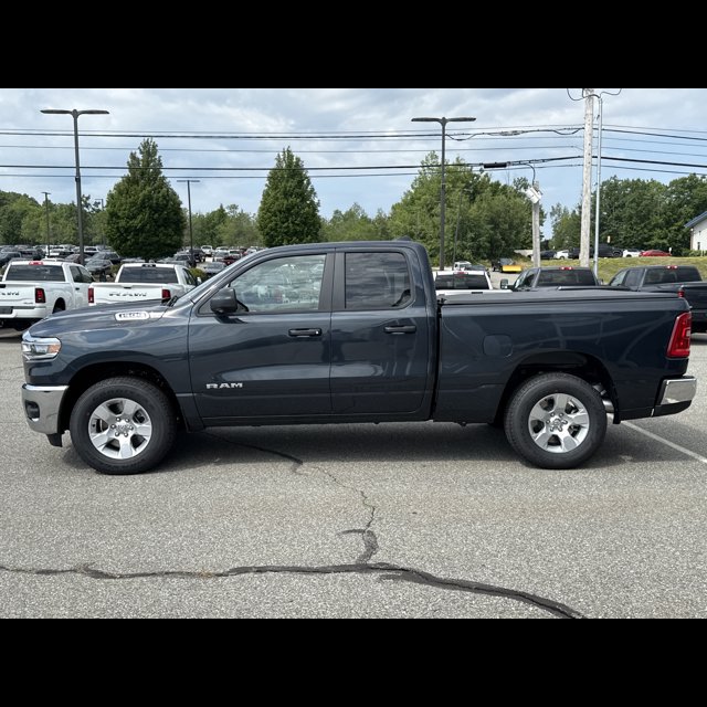 2026 Ram 1500 Tradesman thumbnail 3