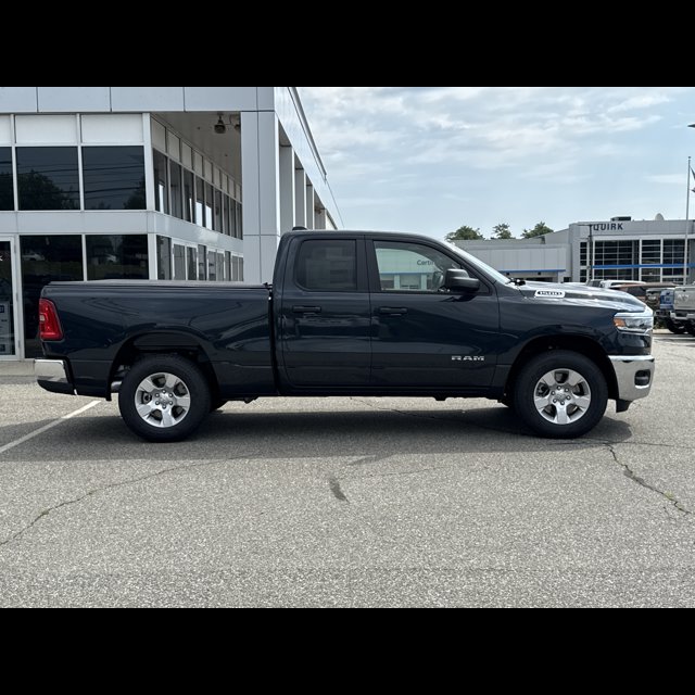 2026 Ram 1500 Tradesman thumbnail 8