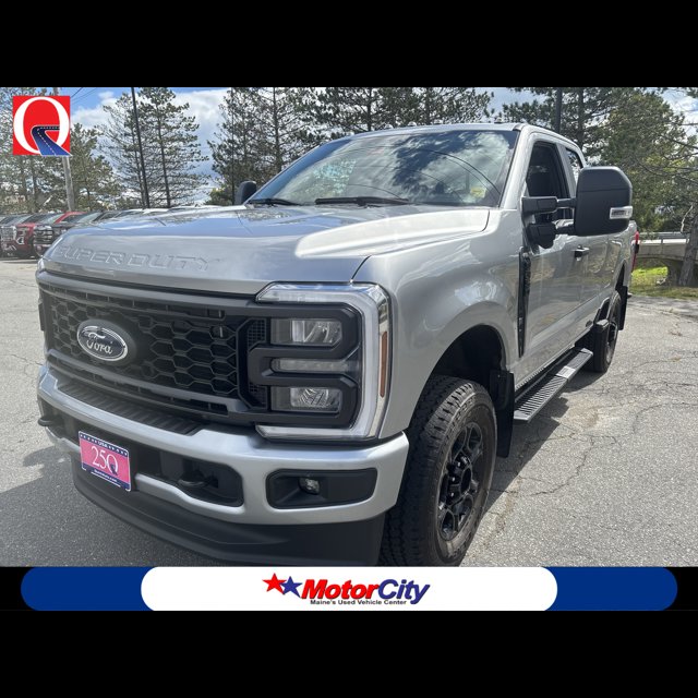 2024 Ford Super Duty F-350 SRW XL