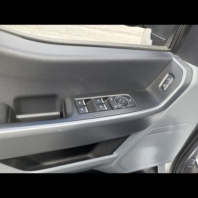 2024 Ford Super Duty F-350 SRW XL thumbnail 9