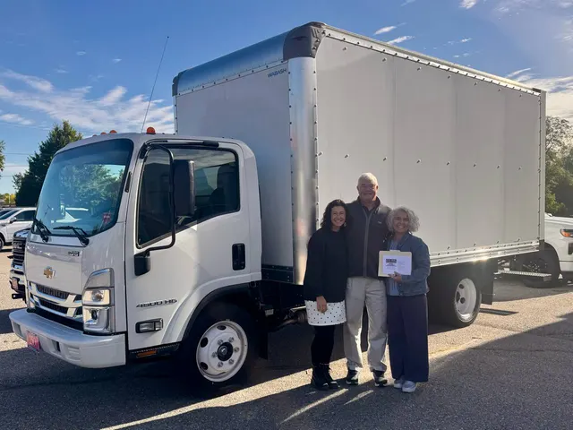Mid-Coast Habitat for Humanity with their new Chevrolet 4500 HG Low Cab Forward
