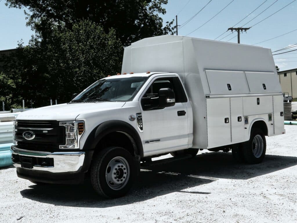 Enclosed Service Body (KUVcc)